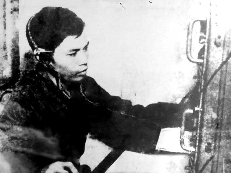  Bộ đội thông tin truyền tin chiến thắng

